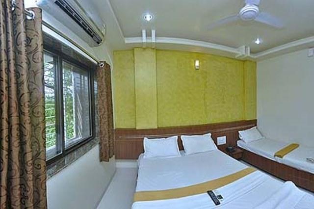 Hotel Jain Residency Shirdi Rum bild